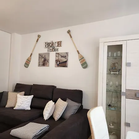 Сasa de vacaciones Triplex Adosado De Cuatro De Esencia Maritima A 2 Minutos De La Playa!