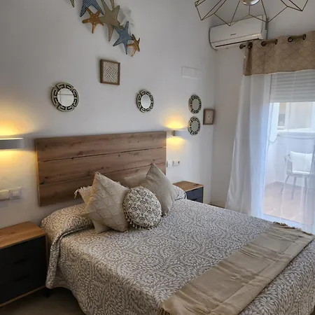 Holiday home Triplex Adosado De Cuatro De Esencia Maritima A 2 Minutos De La Playa! Vera