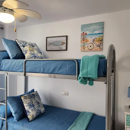 Triplex Adosado De Cuatro De Esencia Maritima A 2 Minutos De La Playa! Vera