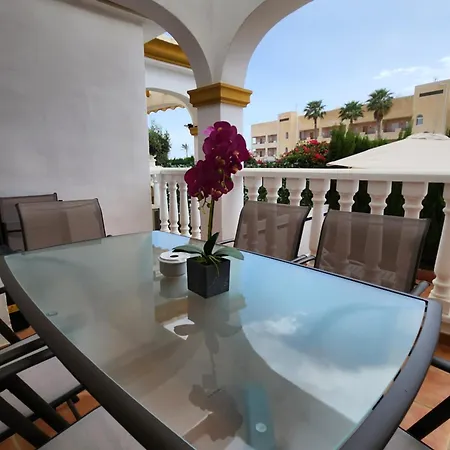 Holiday home Triplex Adosado De Cuatro De Esencia Maritima A 2 Minutos De La Playa!