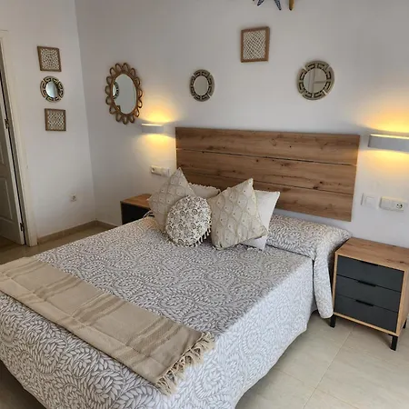 Triplex Adosado De Cuatro De Esencia Maritima A 2 Minutos De La Playa! Vera