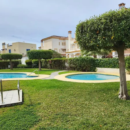 Holiday home Triplex Adosado De Cuatro De Esencia Maritima A 2 Minutos De La Playa! *